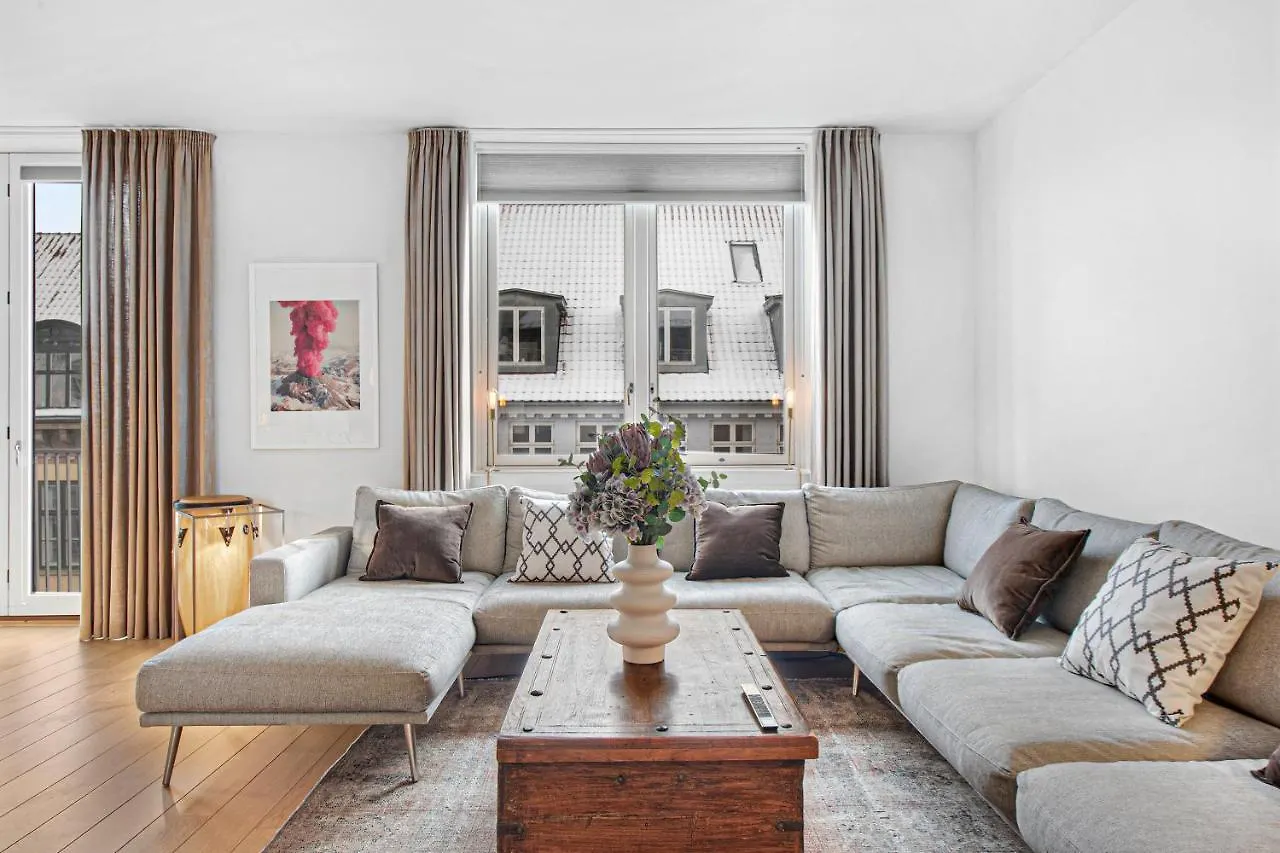 Sanders Monarch - Charming One-Bedroom Apartment With Two Balconies Copenhagen