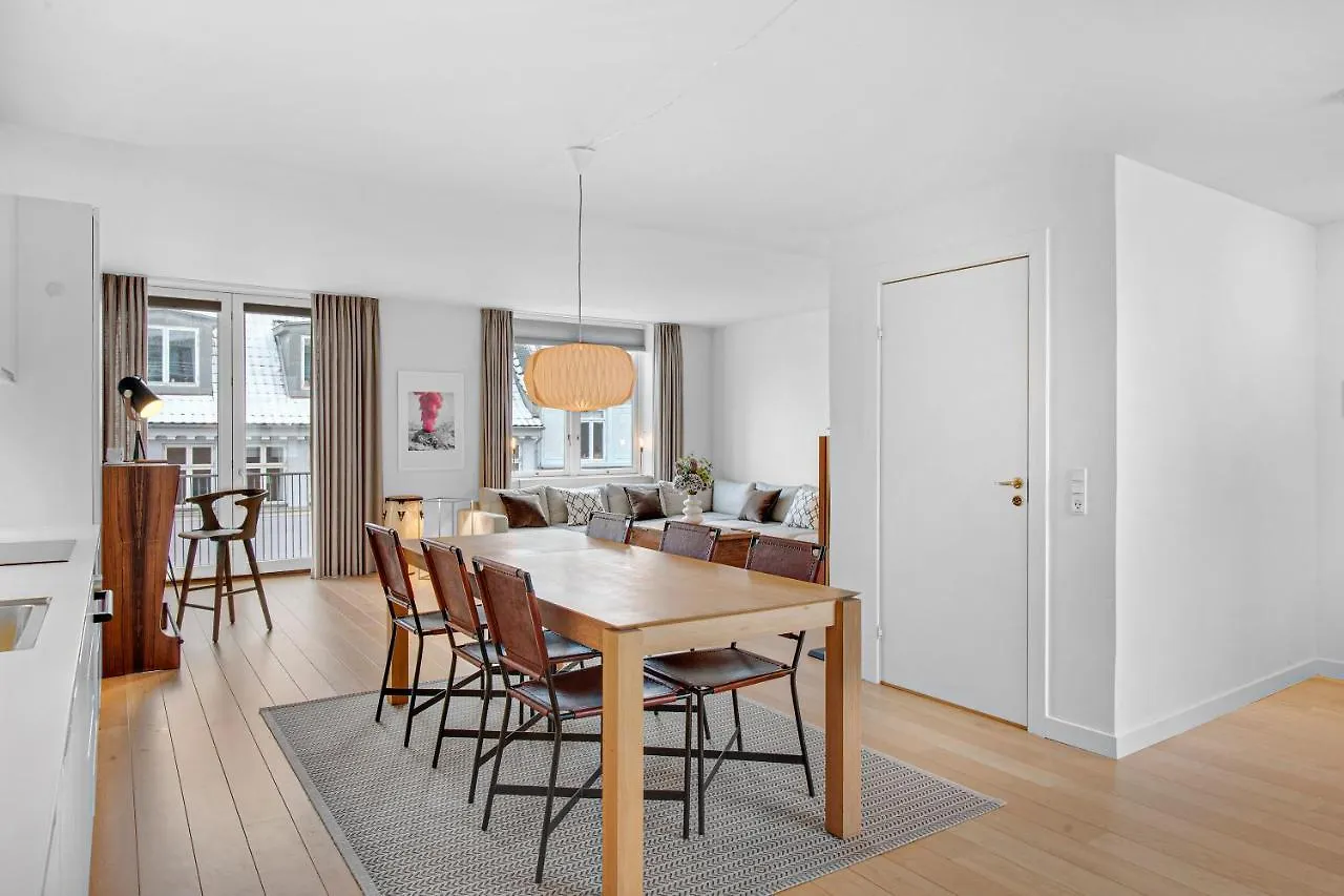 Sanders Monarch - Charming One-Bedroom Apartment With Two Balconies Copenhagen