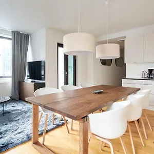 Stylish 2br W Private Balcony In Cph Centre Apartment